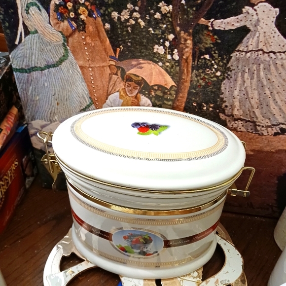 🍪🍓KNOTS BERRY FARM COOKIE JAR 🍇 🍪FABULOUS VINTAGE,GIFT THEM.🥣 - Picture 11 of 16